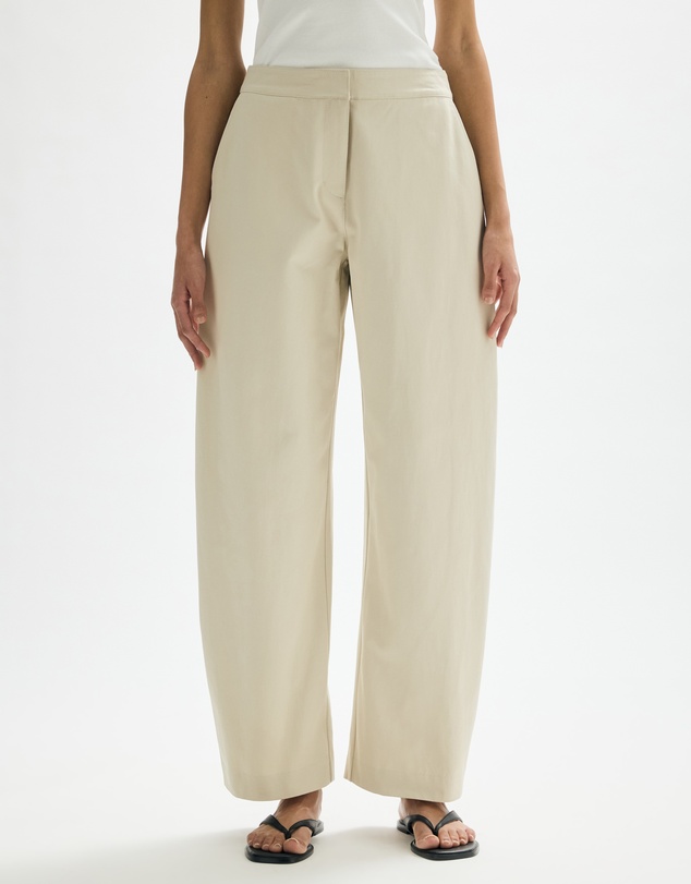 Minima Esenciales - Nolwen Cotton Twill Barrel Pants