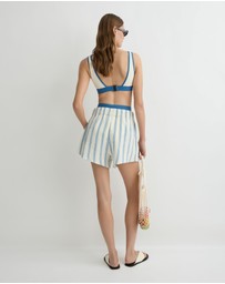 BONDI BORN - Finn Short