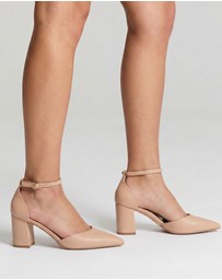Verali - Eli Closed Toe Block Heels