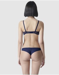 Simone Perele - Elsa Tanga