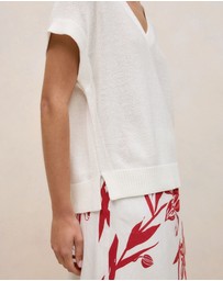 Trenery - Mercerised Cotton Relaxed V Neck Knit in White