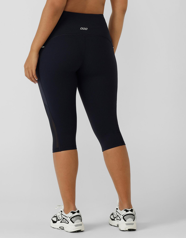 Lorna Jane - Peak Performance No Ride 3 Pocket Capri Leggings