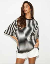 Dazie - Nostalgia Stripe Oversized Boyfriend Tee