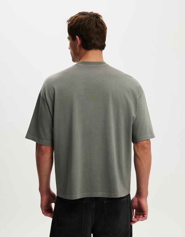 Cotton On - Cropped Fit Music T-Shirt