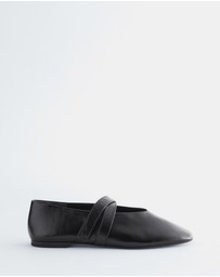 & Other Stories - Cross-Strap Leather Ballet Flats