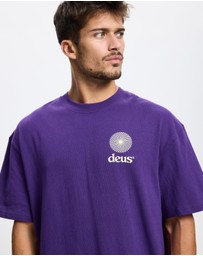Deus Ex Machina - Strata Tee