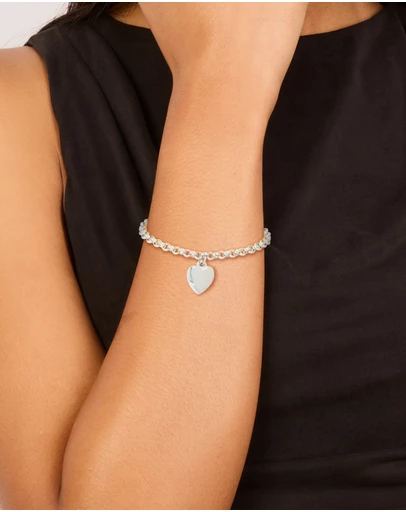 Lovisa - Waterproof Stainless Steel Chunky Heart Bracelet