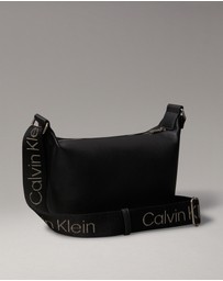 Calvin Klein - Ultralight Shoulder Bag