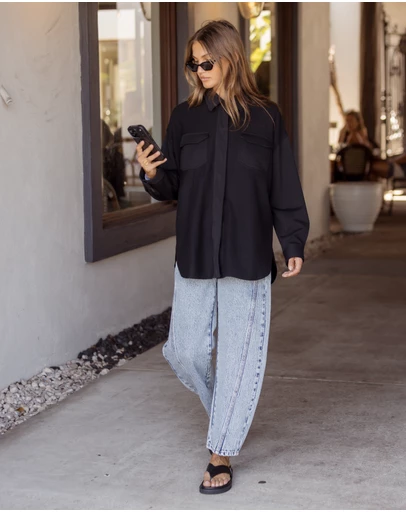 ALEXANDRA - Nelsie Shacket Black