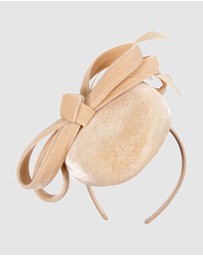 Max Alexander - Velvet Beige Winter Pillbox Fascinator