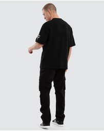 Nena & Pasadena - Focus Loopback Raptor Tee