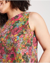 The Social Outfit - Silk Shell Top - Fairfield Bloom