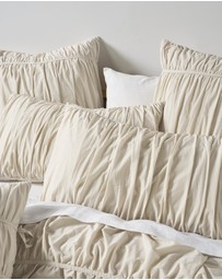 Linen House - Layla Quilt Cover Set