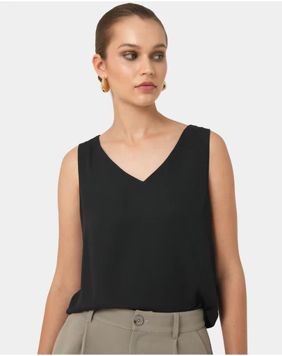 Forcast - Blair V-Neck Crop Top