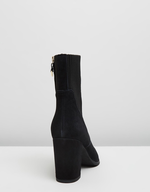 Vionic - Kaylee Ankle Boot - Black
