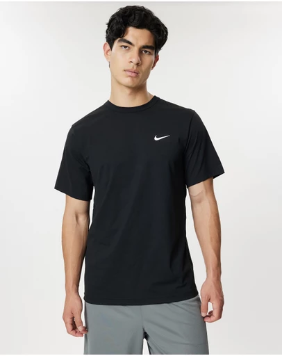 Nike - Dri-FIT UV Hyverse Short-Sleeve Fitness Top