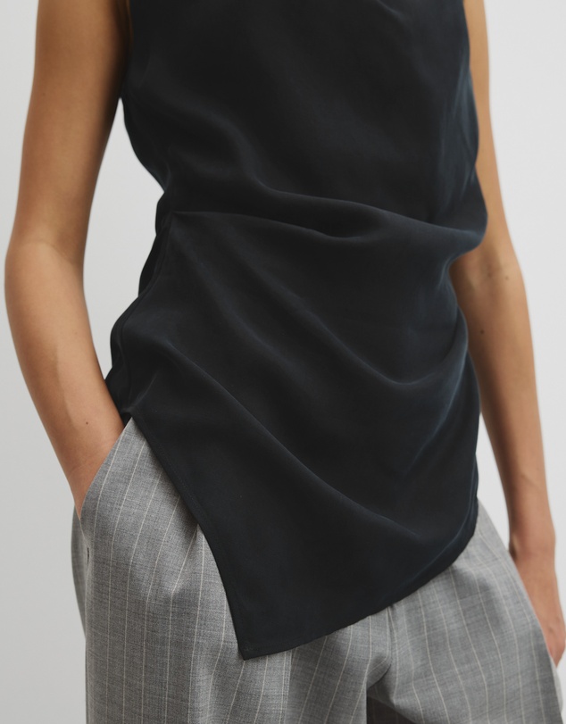 Country Road - Asymmetrical Hem Blouse