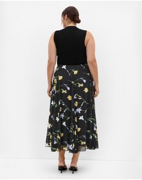 City Chic - Plus size Serene Petal Print Skirt - black