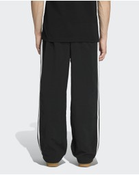 adidas Originals - 3-STRIPES LOOSE TAILORED PANTS Mens