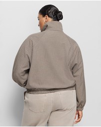 Commonry - Eliza Bomber