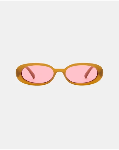 Le Specs - Outta Love