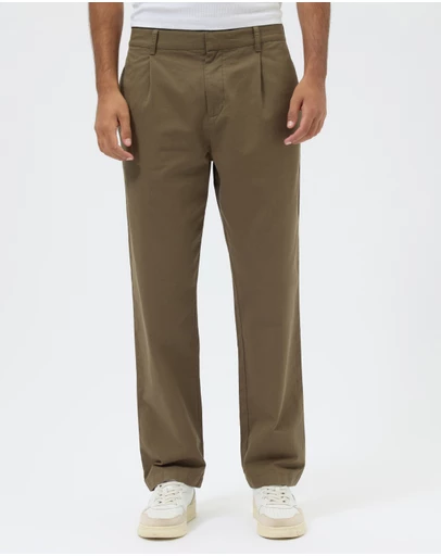 AERE - Pleated Slim Cotton Chinos