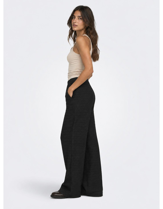 ONLY - Ilse Structure Relaxed Pants