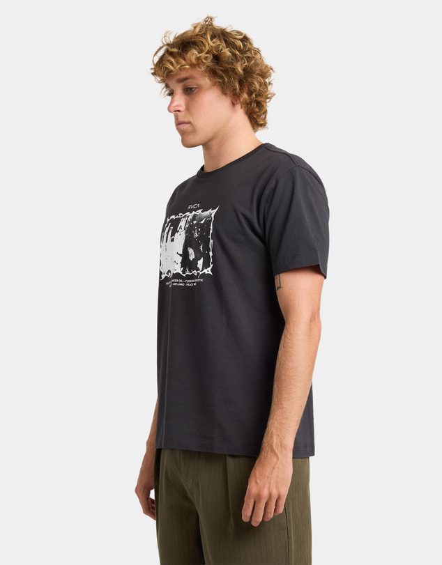 RVCA - Mens Cracked T-Shirt