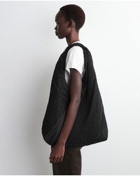 COS - Sculptural Shoulder Bag Plissé