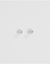 Country Road - Pearl Stud Earring
