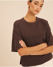 AERE - Leigh Boxy Tshirt