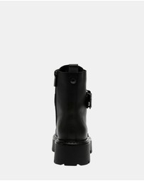 Steve Madden - Off-Road Black Leather Boots