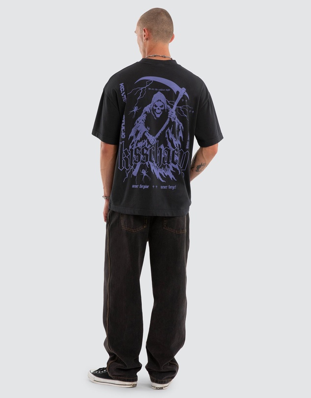Kiss Chacey - Grim Street Tee