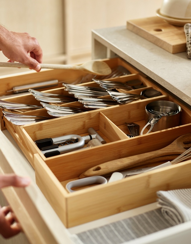 Joseph Joseph - DrawerStore™ Bamboo Expandable Cutlery, Utensil & Gadgets Organiser