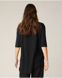 Primness - Hap Tee