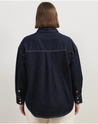 Atmos&Here Curvy - Romy Oversized Denim Shirt