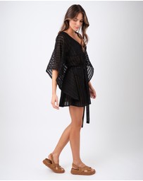 UNE PIECE - Scalloped Lace V-Neck Mini Kaftan