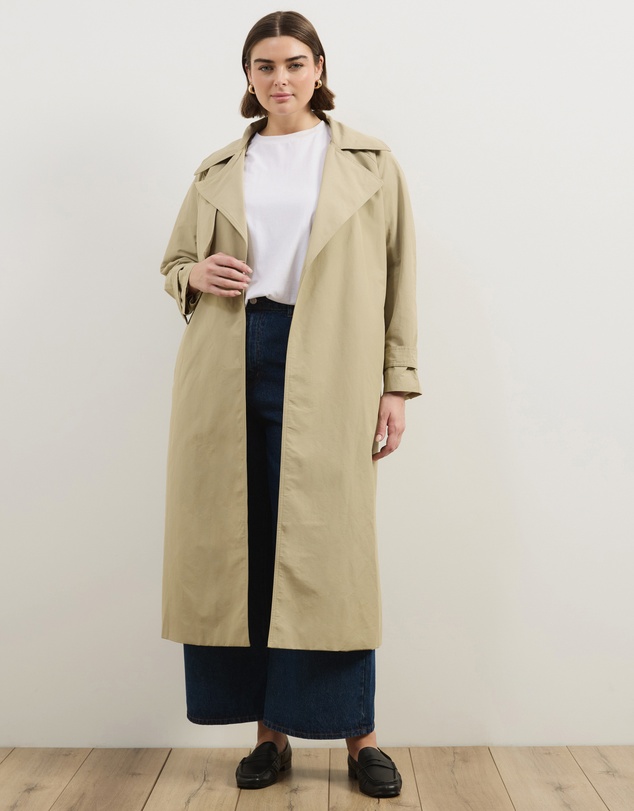 Atmos&Here Curvy - Cora Lightweight Trench Coat