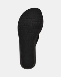 GUESS - Shai Wedge Sandals