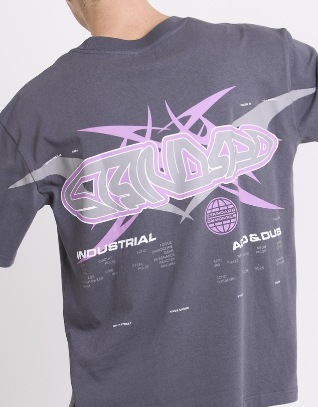 Standard - Implode T-Shirt