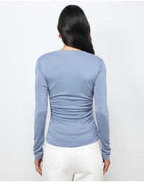 AERE - Ulani Knot Detail Top