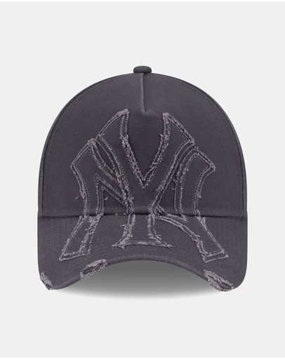 New Era - 9FORTY A-Frame Oversized Distressed New York Yankees Cap