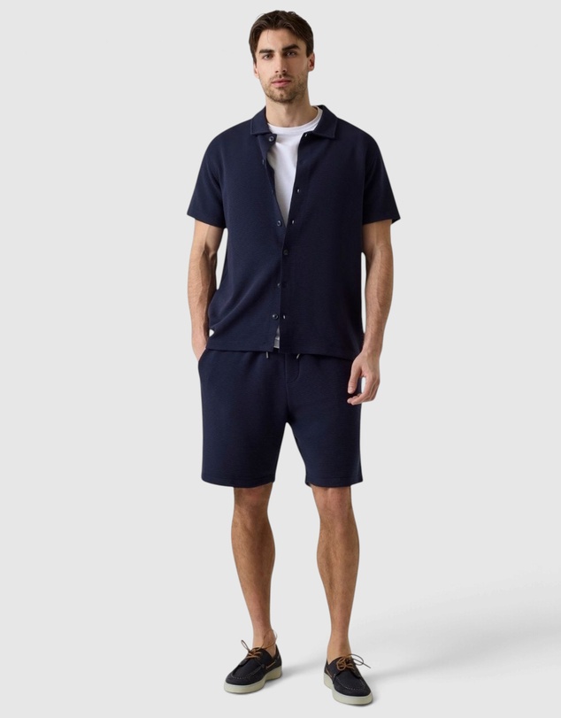 GUESS - Arin Solid Knit Shorts