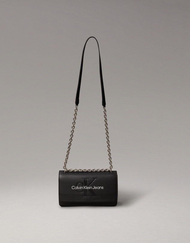 Calvin Klein - Sculpted Chain Crossbody Bag