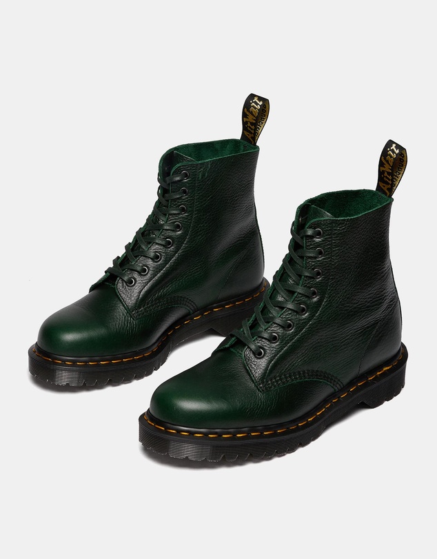 Dr Martens - 1460 Pascal 8 Eye Boots - Unisex