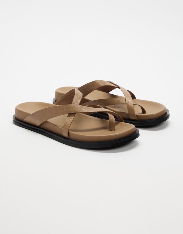 AERE - Roxy Leather Crossover Footbed Sandals - Women's