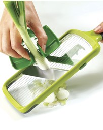 Joseph Joseph - Multi-Grip Mandoline™ with Precision Food Grip (Green)
