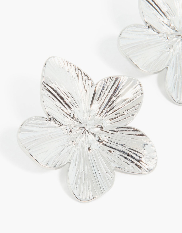 Lovisa - Waterproof Stainless Steel Textured Flower Stud Earrings