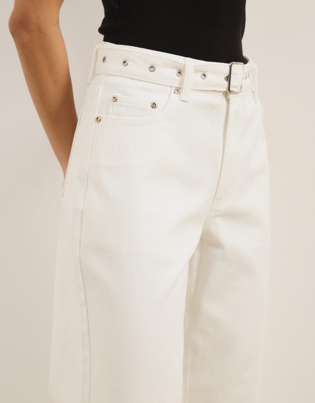 Atmos&Here - Flo High Rise Belted Jeans