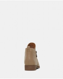 Hush Puppies - Chalet